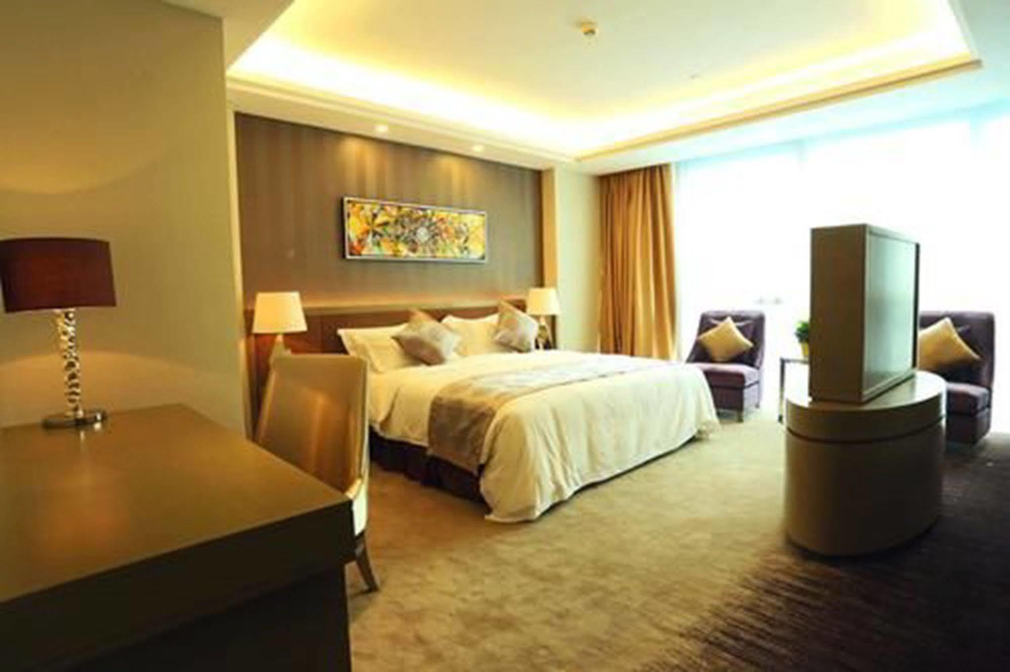 Shenzhen Baoan Plus Gems Cube Hotel Exteriér fotografie